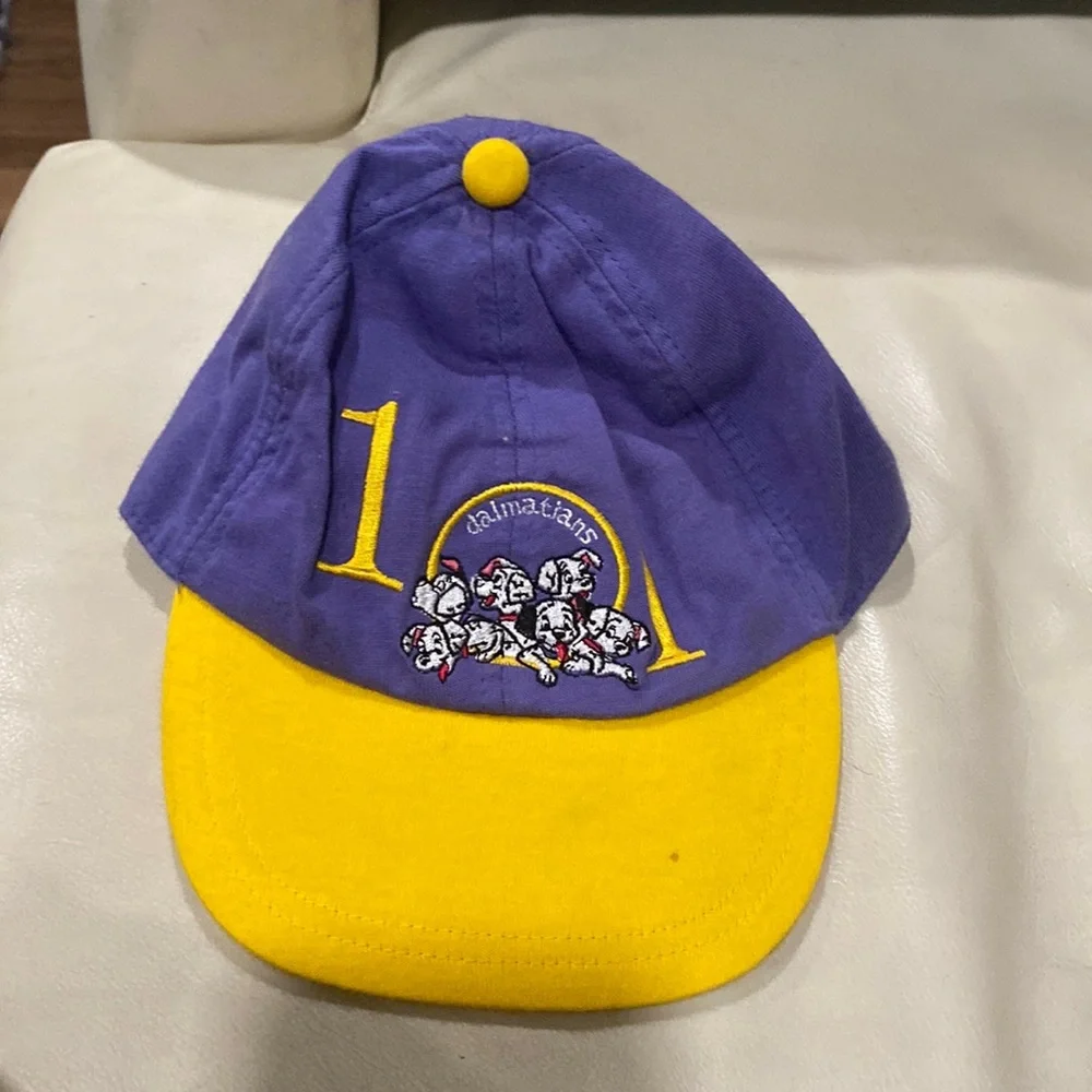 Vintage 101 Dalmatians kids baseball cap - Picture 1 of 4